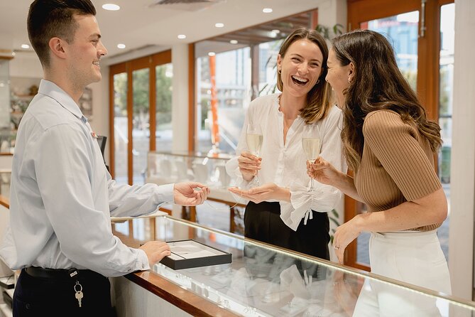 Harvest Your Own Pearl Private Experience - Perth - A good choice for couples, with a few limits