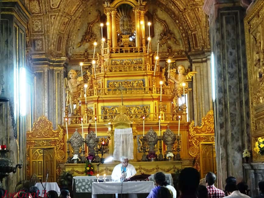 Heritage Goa, Ancient Churches and Spice Plantation Visit - Bom Jesus Basilica and a more intimate church visit