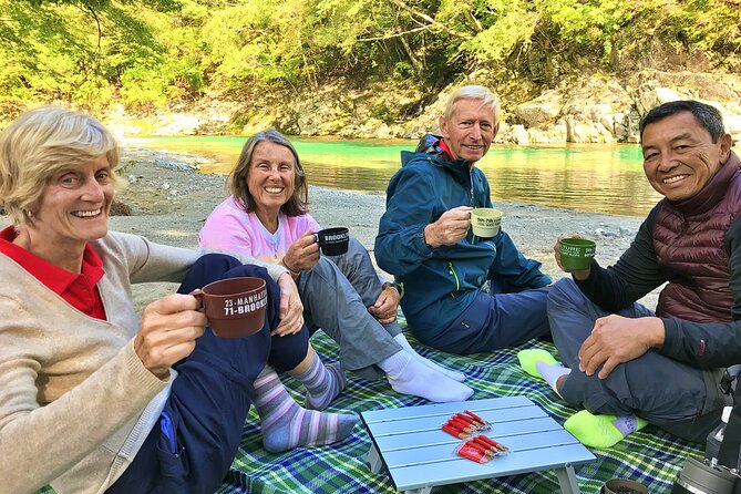 Hida Private E-Bike Tour with Premium Lunch and Farm Experience - Kaiseki lunch in a rural setting