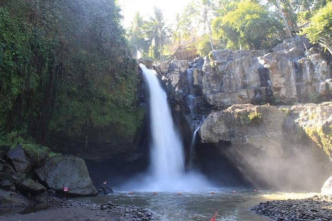 Highlights of Ubud: Nature, Rice Terrace, Waterfall, Temple and more - Batuan Temple, a calm cultural opening