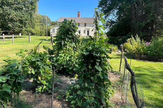 History Scavenger Hunt at Smith's Castle 17th Century Plantation - What you do not see inside the museum