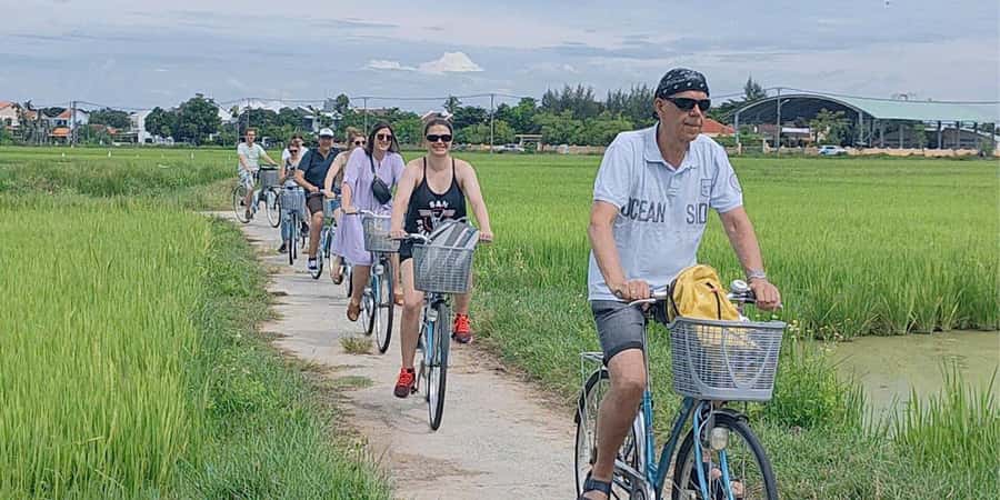 Hoi An: Countryside Bicycle Tour with Farm, Basket Boat Ride - Should you book the Cam Thanh bicycle tour?