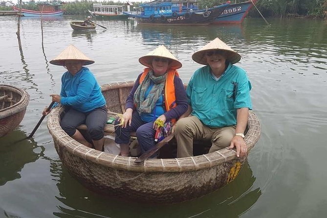 Hoi An Countryside Tour:Basket Boat,Buffalo Ride, Farming & Lantern Making Class - Tra Que Vegetable Village and the Farming Lesson