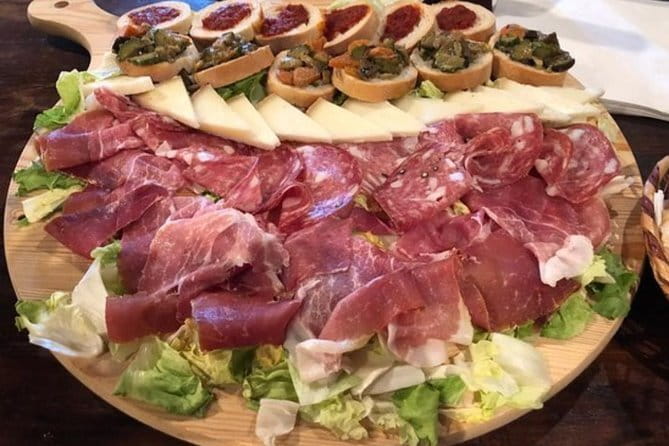 Horse ride, Olive Oil and local foods tasting in a Tuscan farm - A medieval estate in the upper Arno Valley