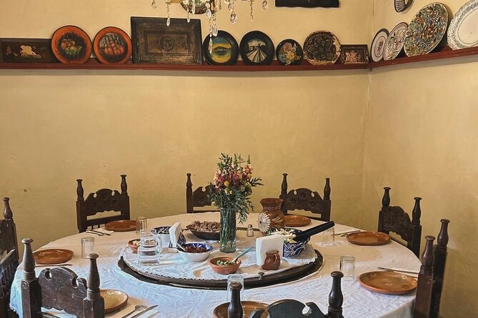 Horseback Riding through Mexican Haciendas - Lunch with Hidalgo flavors