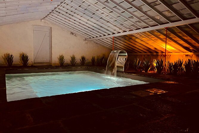 Hot Water Pool Bath Inside Pineapple Plantation & Dinner - Who will enjoy this three-hour evening