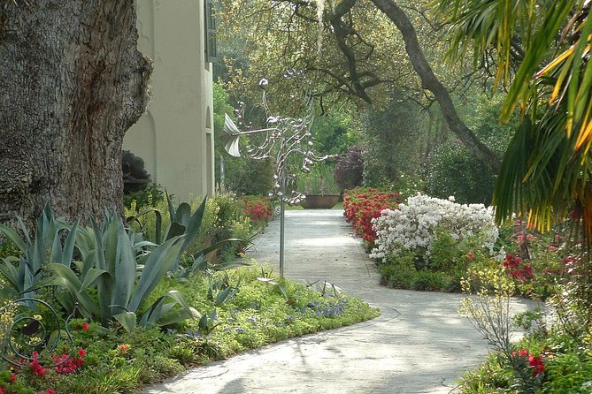Houmas House Estate and Gardens Guided Tour - The museum adds a more serious layer