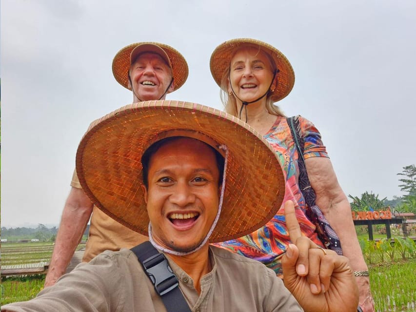 Jakarta Bogor Botanical Garden, Waterfall and Rice Terrace - Walking to Nangka Waterfall