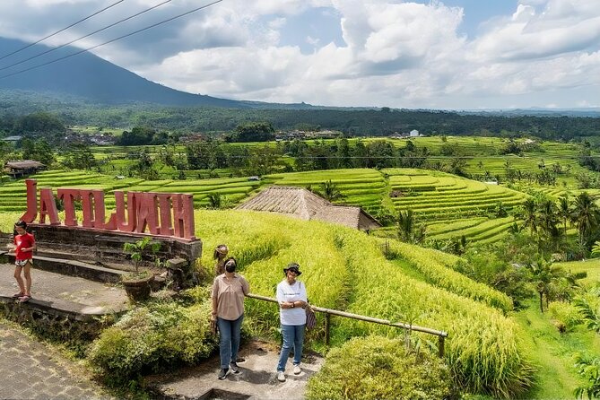 Jatiluwih Spiritual Journey of Melukat with Rice Terrace View - Ulun Danu Beratan adds Bali’s famous lake temple