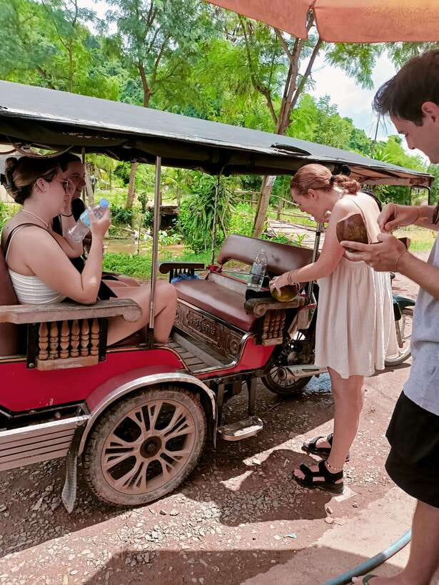 Kampot Countryside include Pepper farm,Kep crab market beach - Phnom Chhngok and the 203-step climb
