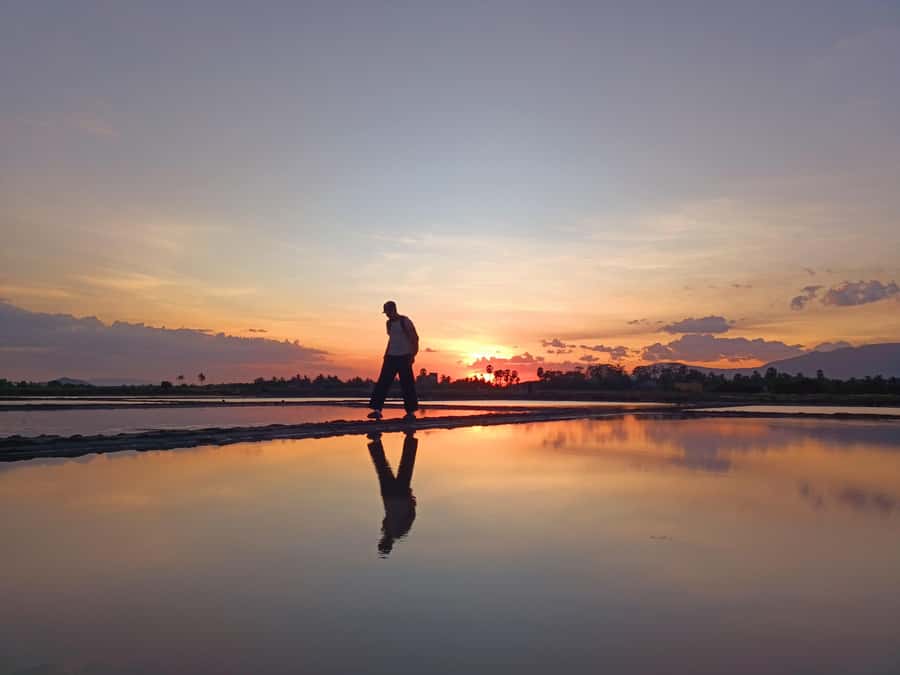 Kampot Countryside include Pepper farm, Salt field & Lake - Why this short Kampot tour works