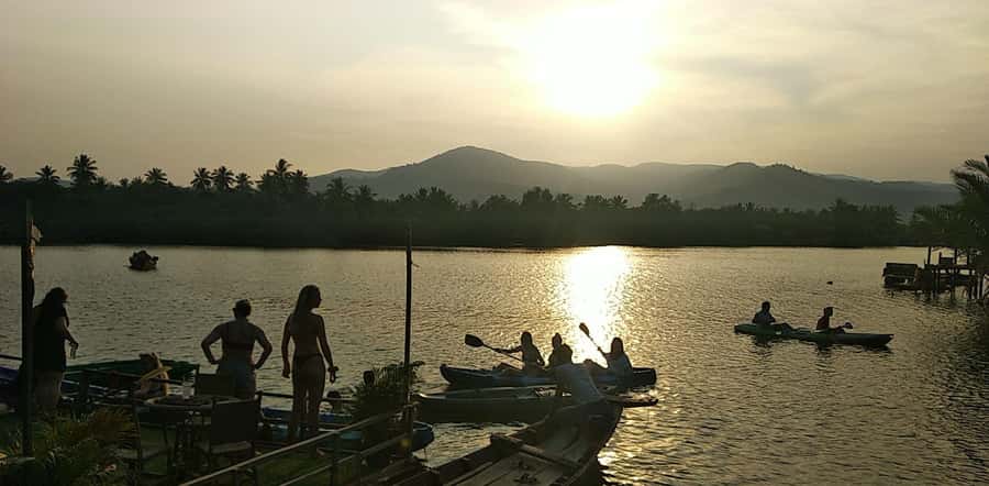 Kampot's Countryside & Kayak Tour, Pepper Farm include Lunch - Salt fields, rice fields, and the quiet side of Kampot