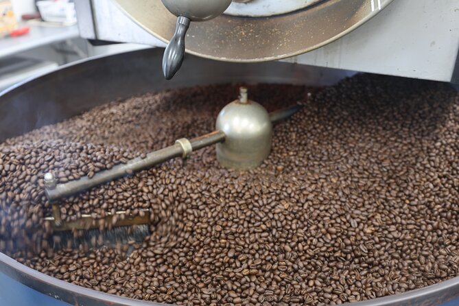 Kona Coffee Farm Tour from Tree to Tasting Room - What the guide can add to the visit