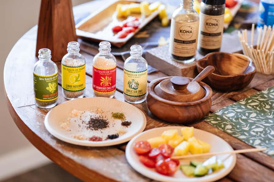 Kona: Hawaiian Salt Farm Tour - The salt tasting is the payoff