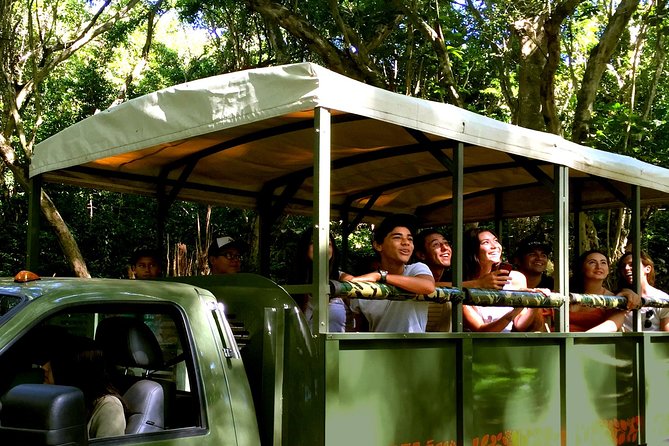 Kualoa Ranch: Jungle Expedition Tour - Starting at the ranch and climbing into the jungle