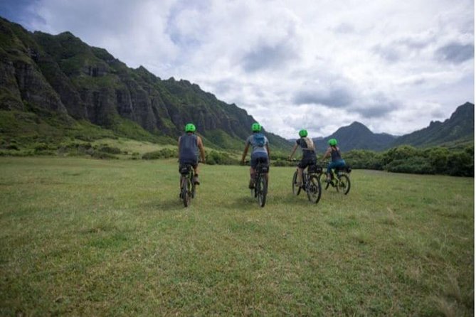 Kualoa Ranch: Novice E-Bike - Group size and guide attention