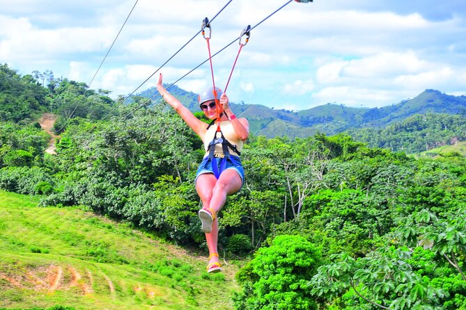 La Hacienda Park Tour - Free fall jumping and the quick adrenaline hit