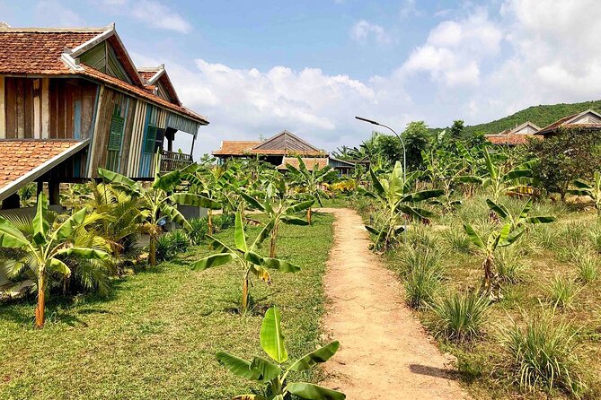 La Plantation tour (discovering Kampot Pepper) + Lunch - Understanding what makes Kampot pepper special
