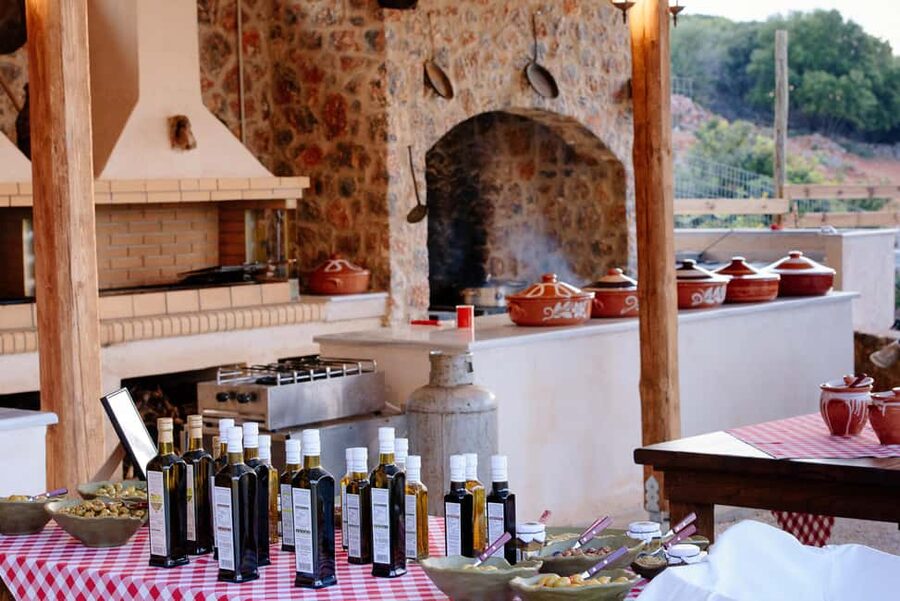 Lassithi, Zeus Cave, Olive Mill Farm & Knossos Combo Tour - Key points to know before booking