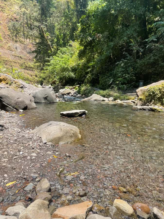 Lombok : hiking- rice terrace & waterfalls tour - A motorbike ride instead of a simple walk back
