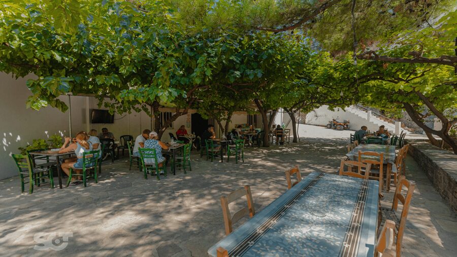 Makrigialos-Ierapetra: Hidden Villages & Olive Oil Farm Tour - Prina and the smaller mountain stops
