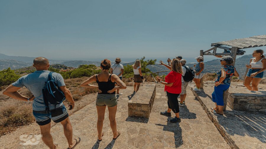 Makrigialos-Ierapetra: Hidden Villages & Olive Oil Farm Tour - Guides make the difference