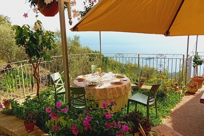 Marì Cooking Class in a Family Farm with Amalfi Coast view - Why the small group matters