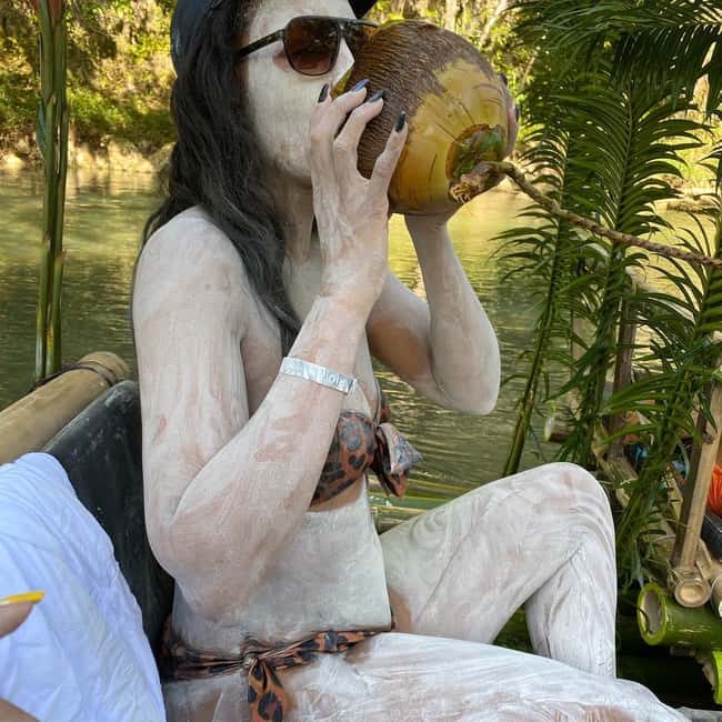 Marijuana Farm, Bamboo Rafting and Doctors Cave Beach Tour - Should You Book It?