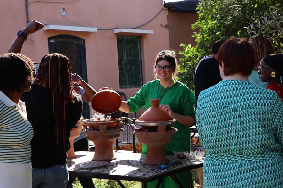 Marrakech: Authentic Moroccan Cooking Class in a Farm - Preparing a Moroccan tajine from the first cut