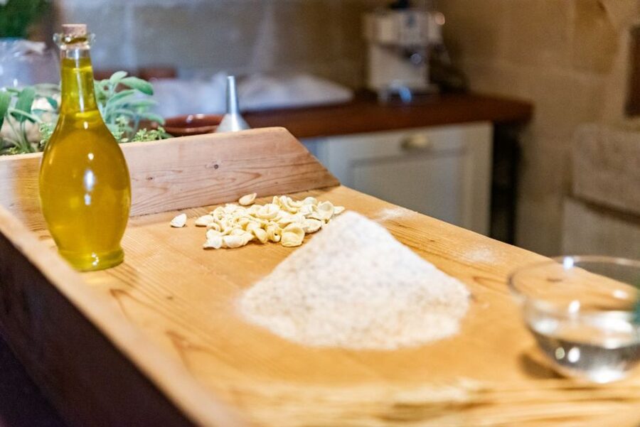 Matera: Pasta Cooking Class Old Farmer Style in Sassi Cellar - Key points to know before booking