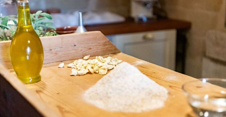 Matera: Pasta Cooking Class Old Farmer Style in Sassi Cellar - Bruschetta, strascinate, and farmer-style recipes
