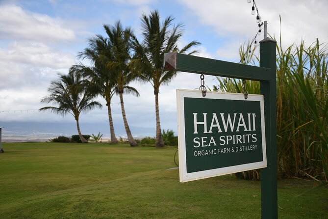 Maui Farm Distillery and local craft experience Full-Day Tour - Waikulu Distillery offers a second tasting style