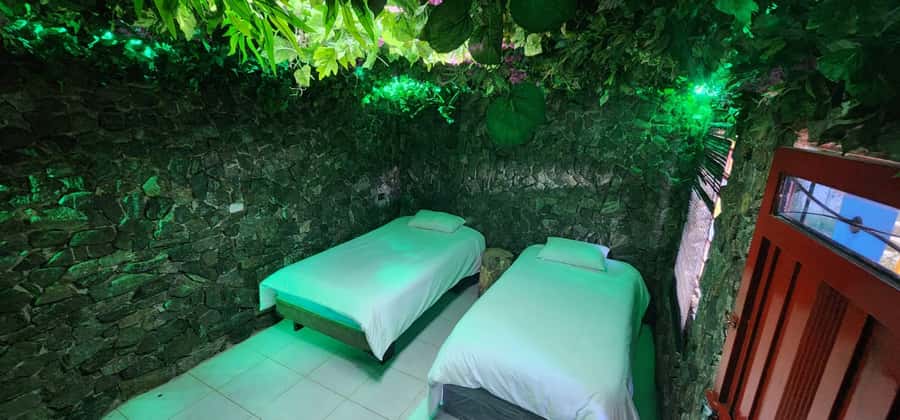 Medellin: Coffee Farm Tour & Spa with Overnight Glamping - Sleeping in the coffee cave