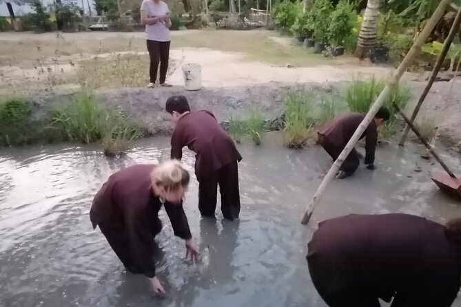 Mekong Delta Nature Cano-Kayak-Cycling & Fishing Private Day Trip - Cooking banh xeo and eating a Vietnamese lunch
