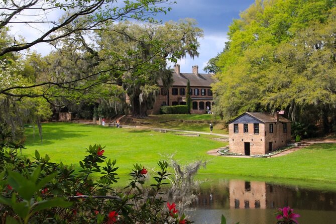 Middleton Plantation-3 hour guided tour- hotel pickup-admission - Hotel pickup and the air-conditioned vehicle