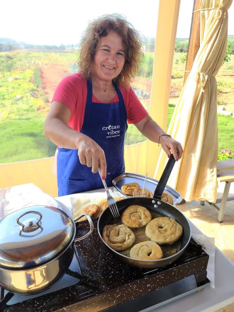 Moires: Cooking Class and Olive Oil Tasting at a Family Farm - Arriving at Cretan Vibes near Moires