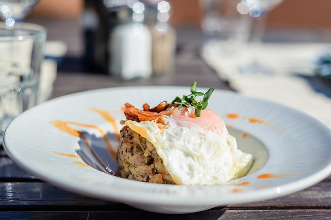 Montserrat Lunch & Wine at Farmhouse Small Group from Barcelona - Should you book this Montserrat tour?