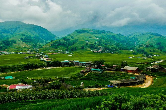 Mountain views & Rice Terraced Fields Hiking – 2D 1N - The homestay makes the overnight worthwhile