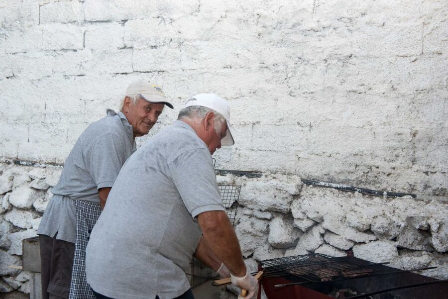Mykonos: Barbecue at a Mykonian Farm - Meeting the animals and walking the organic farm