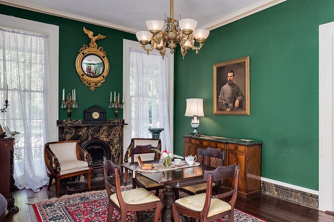 Myrtles Plantation Daytime Historical Tour - The house, furniture, and the questions that matter