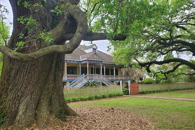 N’awlins Luxury: Laura Plantation Tour w/Transportation - Three gardens that explain daily plantation life