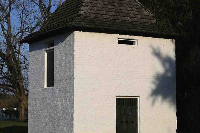 N’awlins Luxury: Whitney Plantation Tour with Transportation - Should you book the Whitney Plantation tour?