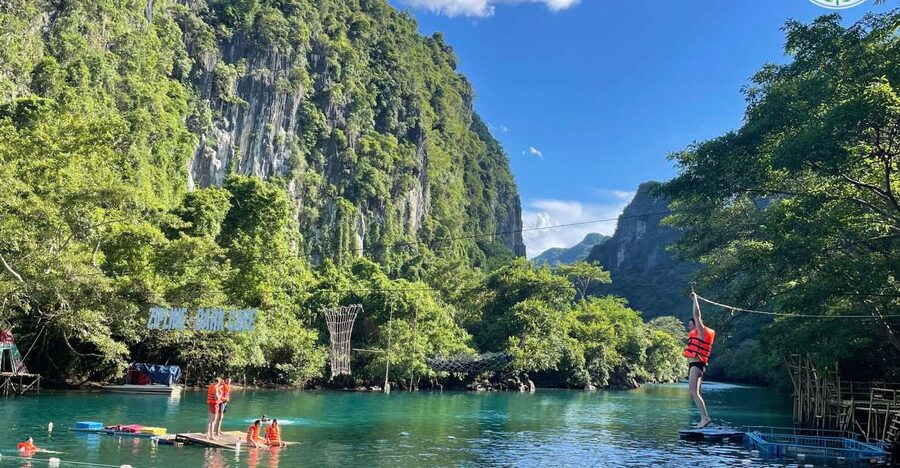 National Park- Paradise Cave & Dark Cave or Duck Farm - Walking through the jungle to Paradise Cave