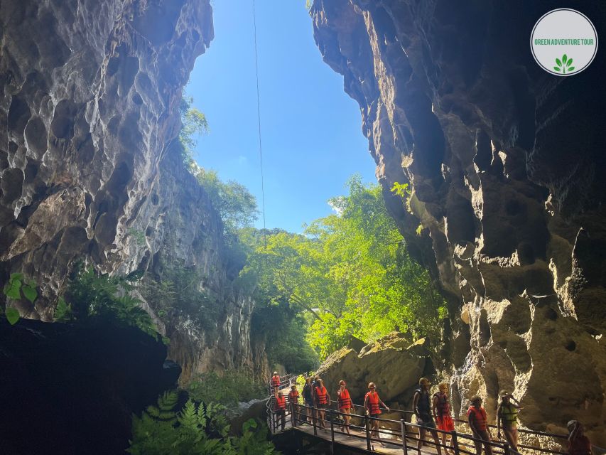 National Park- Paradise Cave & Dark Cave or Duck Farm - Mud, kayak, and Chay River choices