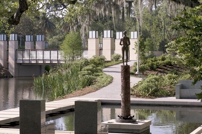 New Orleans City Wide and Plantation Driving Tour - St. Charles Avenue, universities, and the Garden District