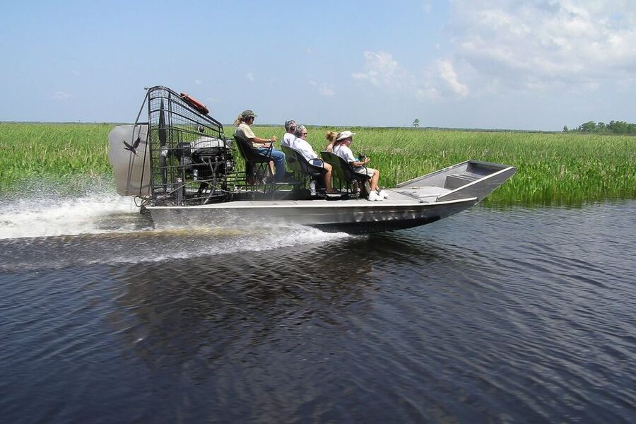 New Orleans: Destrehan Plantation & Airboat Combo Tour - From the mansion to the Cajun swamps