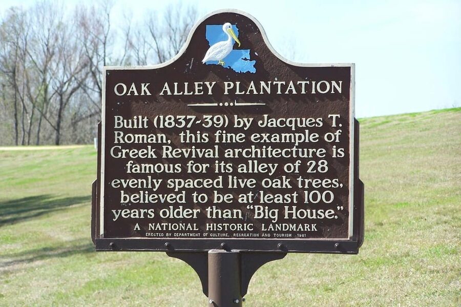 New Orleans: Oak Alley Plantation -N- Swamp Tour Full Day - Two Louisiana stories in one long day