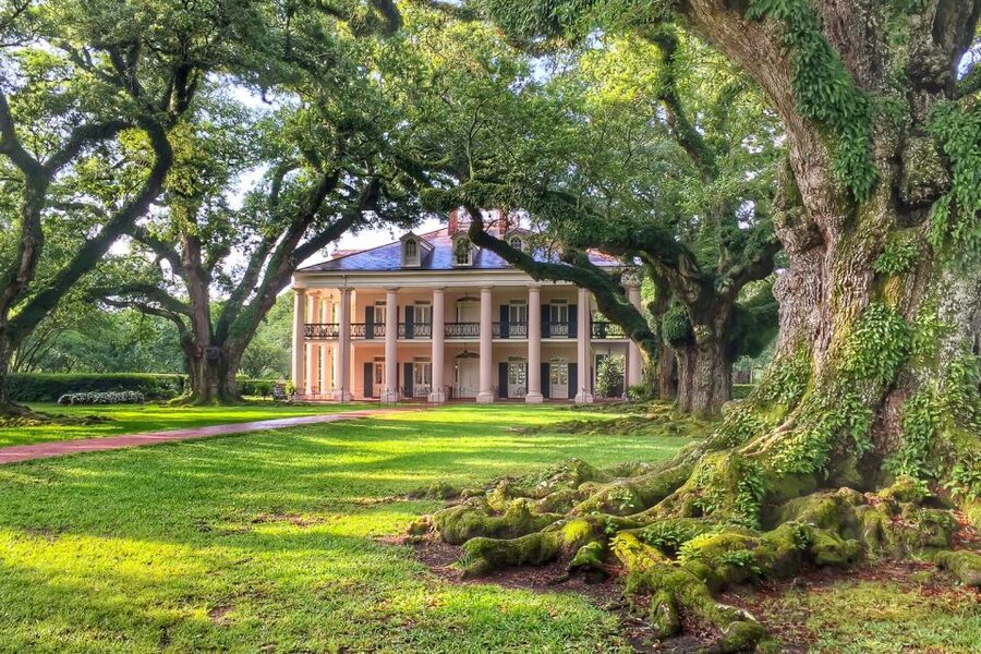 New Orleans: Oak Alley Plantation Tour with Transportation - Inside the 1839 Big House
