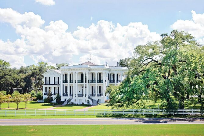 New Orleans Plantation Tour with Transportation - What the guide can add to the day