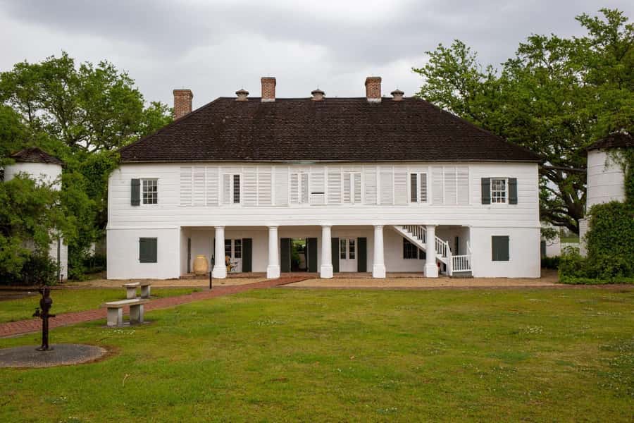 New Orleans: Whitney Plantation Half-Day Tour (Guided Tour) - The ride from New Orleans sets the tone